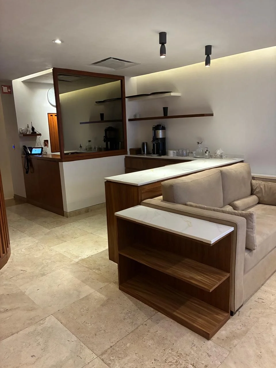 Sala de estar del Club de Empresarios